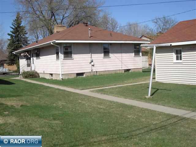 910 South 11th Street Virginia, MN 55792 - Photo 5 of 5