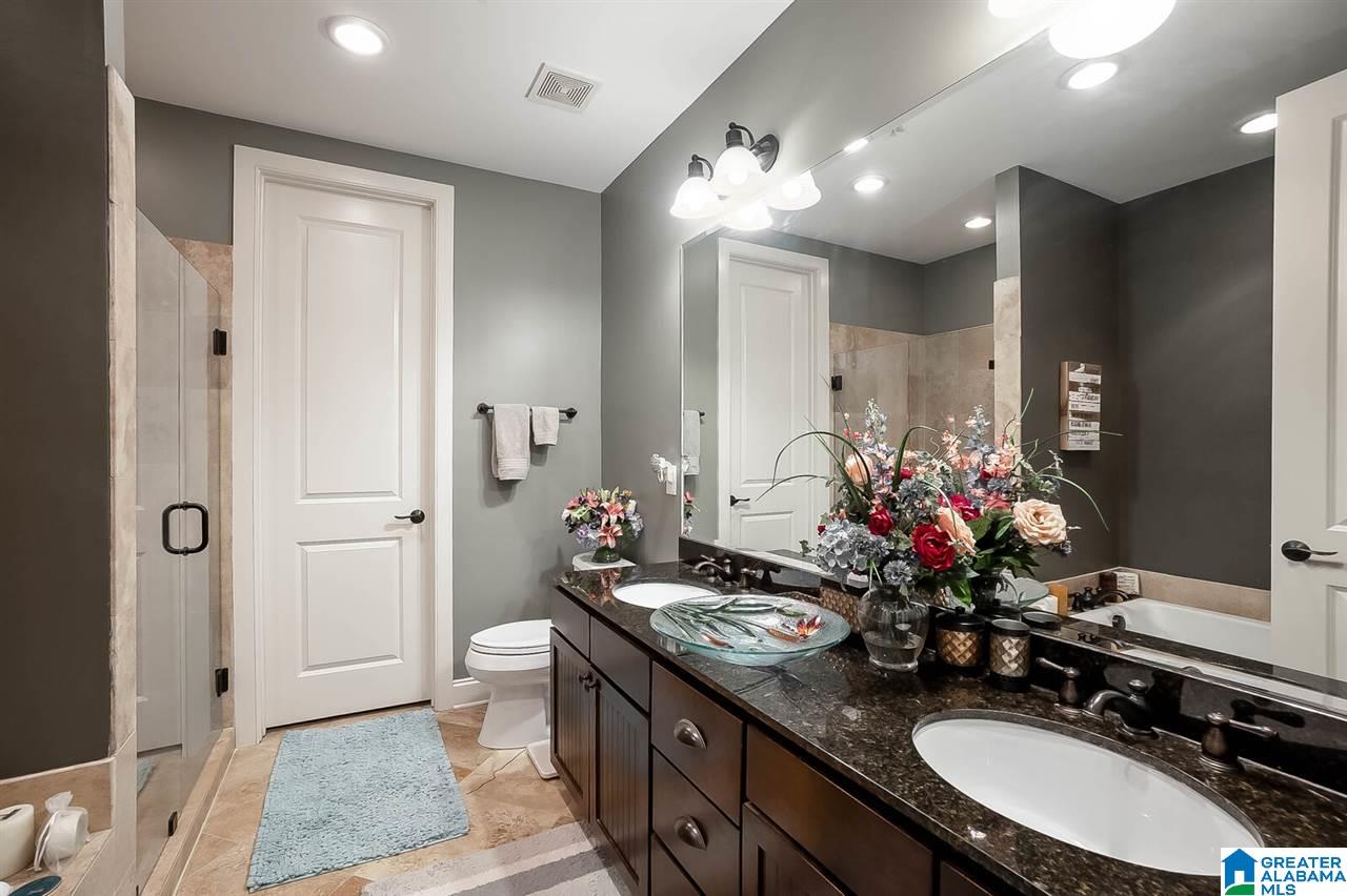 2077 Lancaster Road, Unit 2077 Birmingham, AL 35209 - Photo 18 of 32