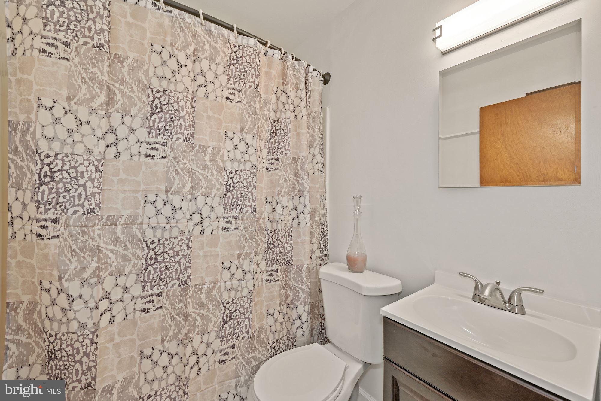 54 Mantua Road Mount Royal, NJ 08061 - Photo 24 of 29 Full Bathroom