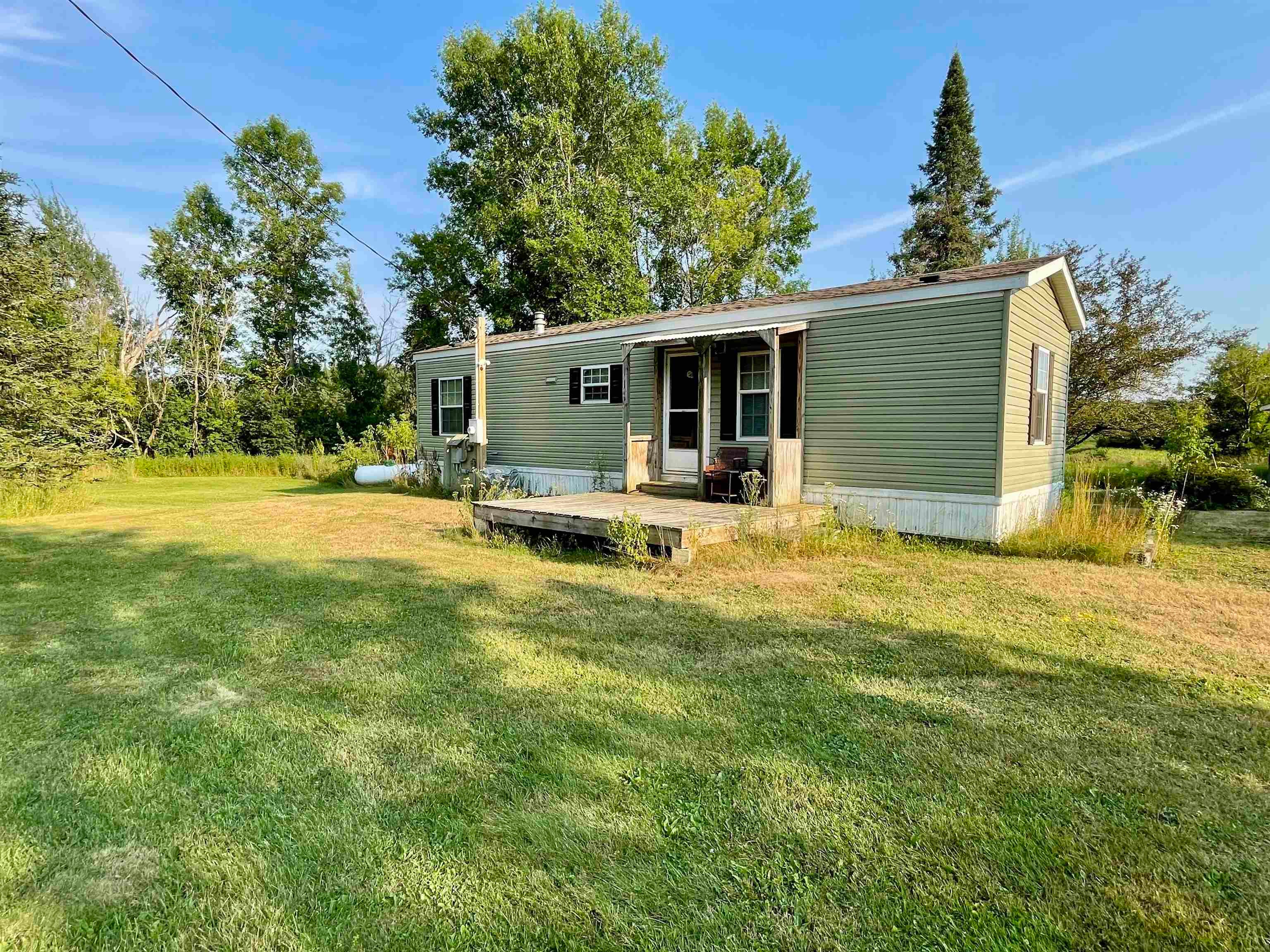 W9399 County Rd J Catawba, WI 54515 - Photo 1 of 18 Gallery Image 1