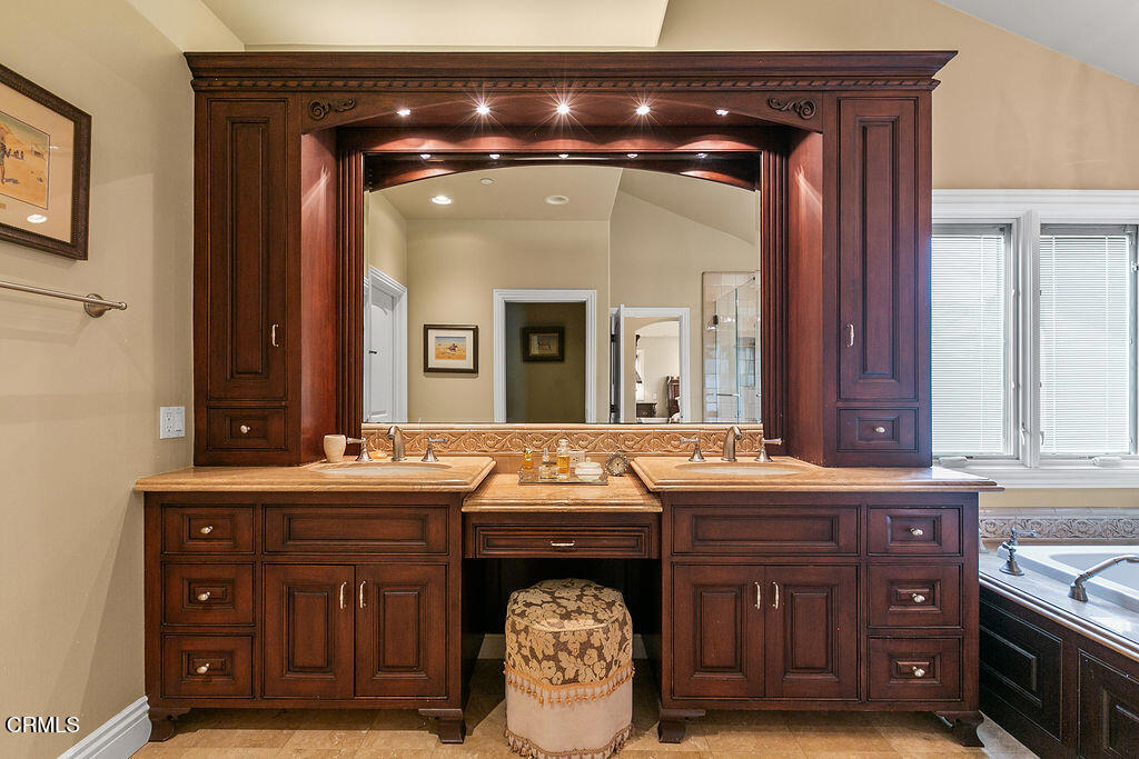 10799 East Las Posas Road Camarillo, CA 93012 - Photo 54 of 71