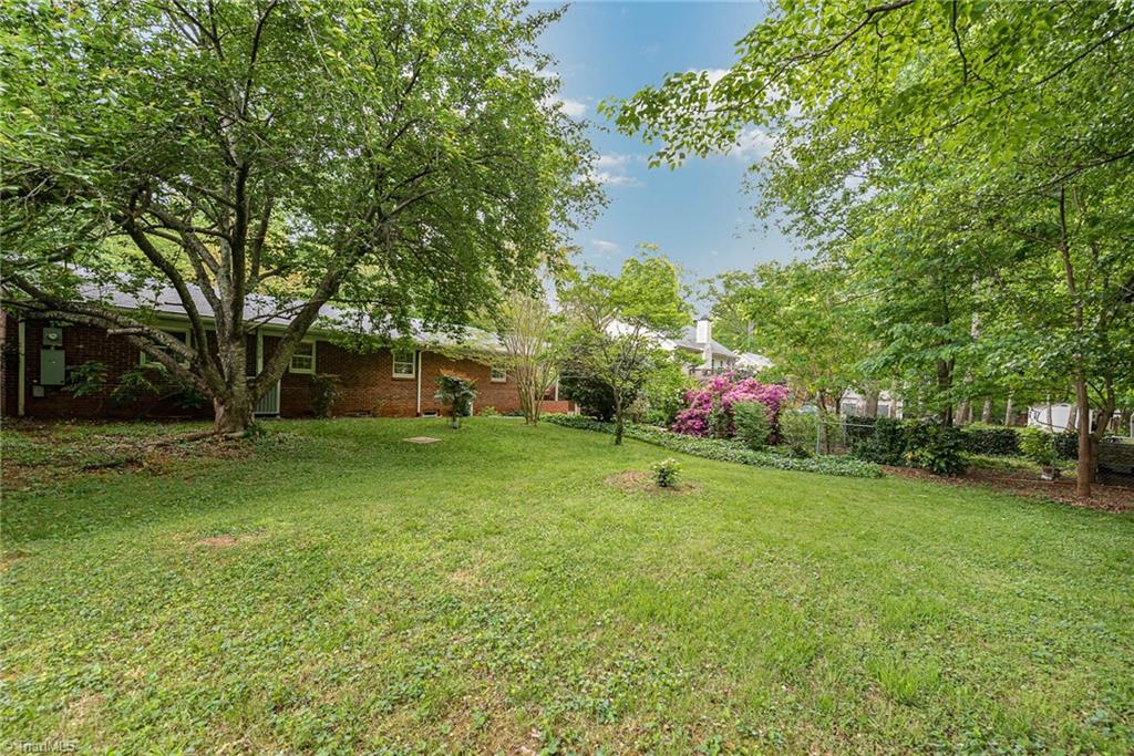 1324 Ziglar Road Winston-Salem, NC 27105 - Photo 7 of 30 Gallery Image 7