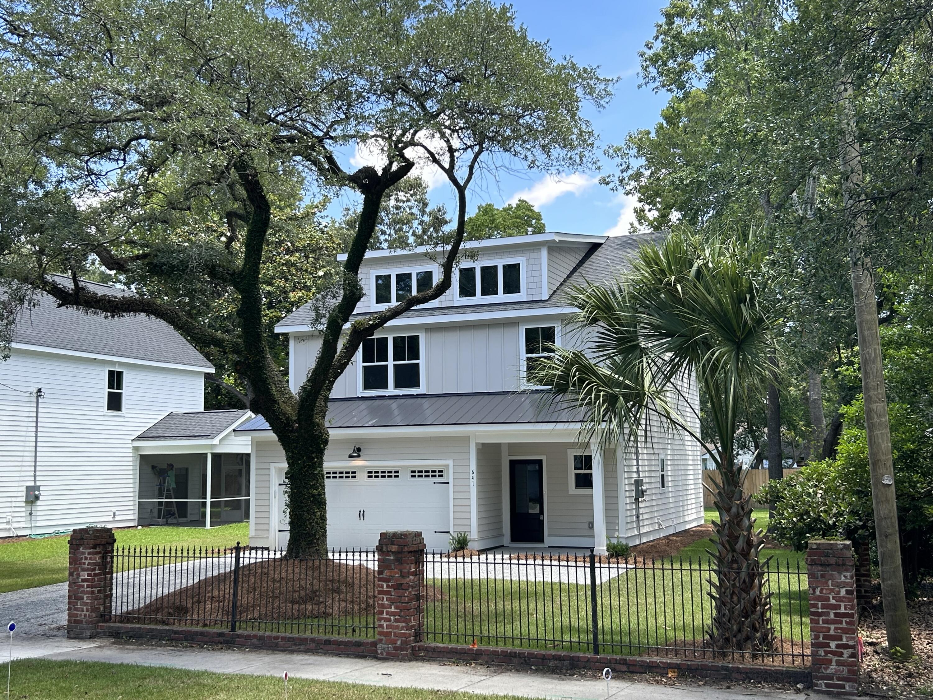 641 Magnolia Road Charleston, SC 29407 - Photo 5 of 31 IMG_7720