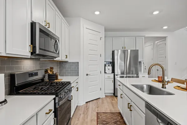 $470,000 | 2408 Bravo Pass, Leander, TX 78641