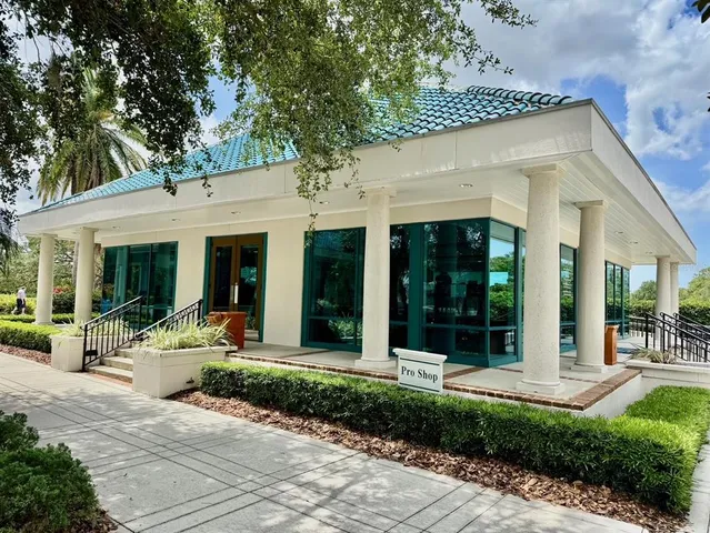 a view of a house with entertaining space