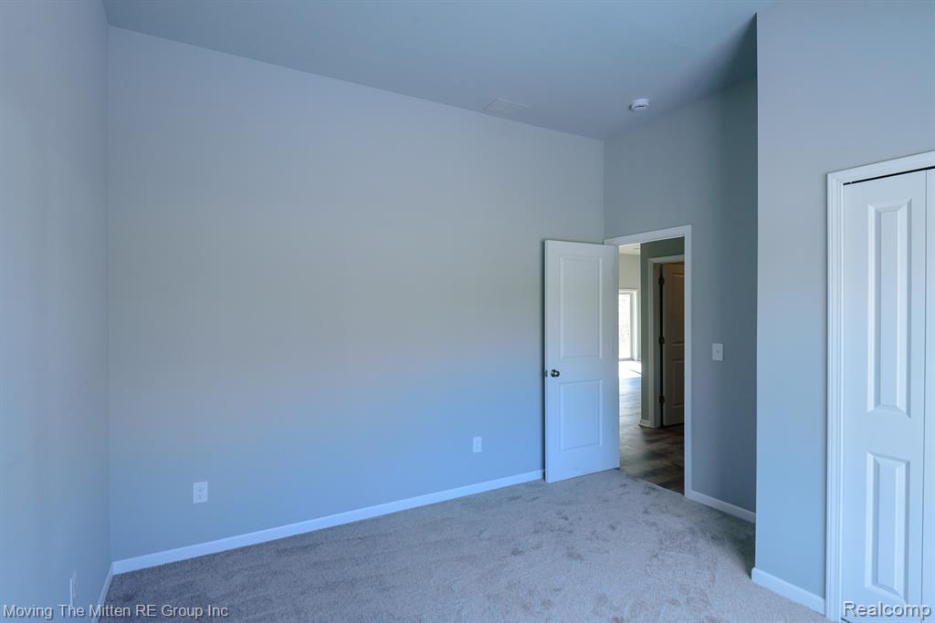 43001 Willow Road New Boston, MI 48164 - Photo 14 of 40 Gallery Image 14