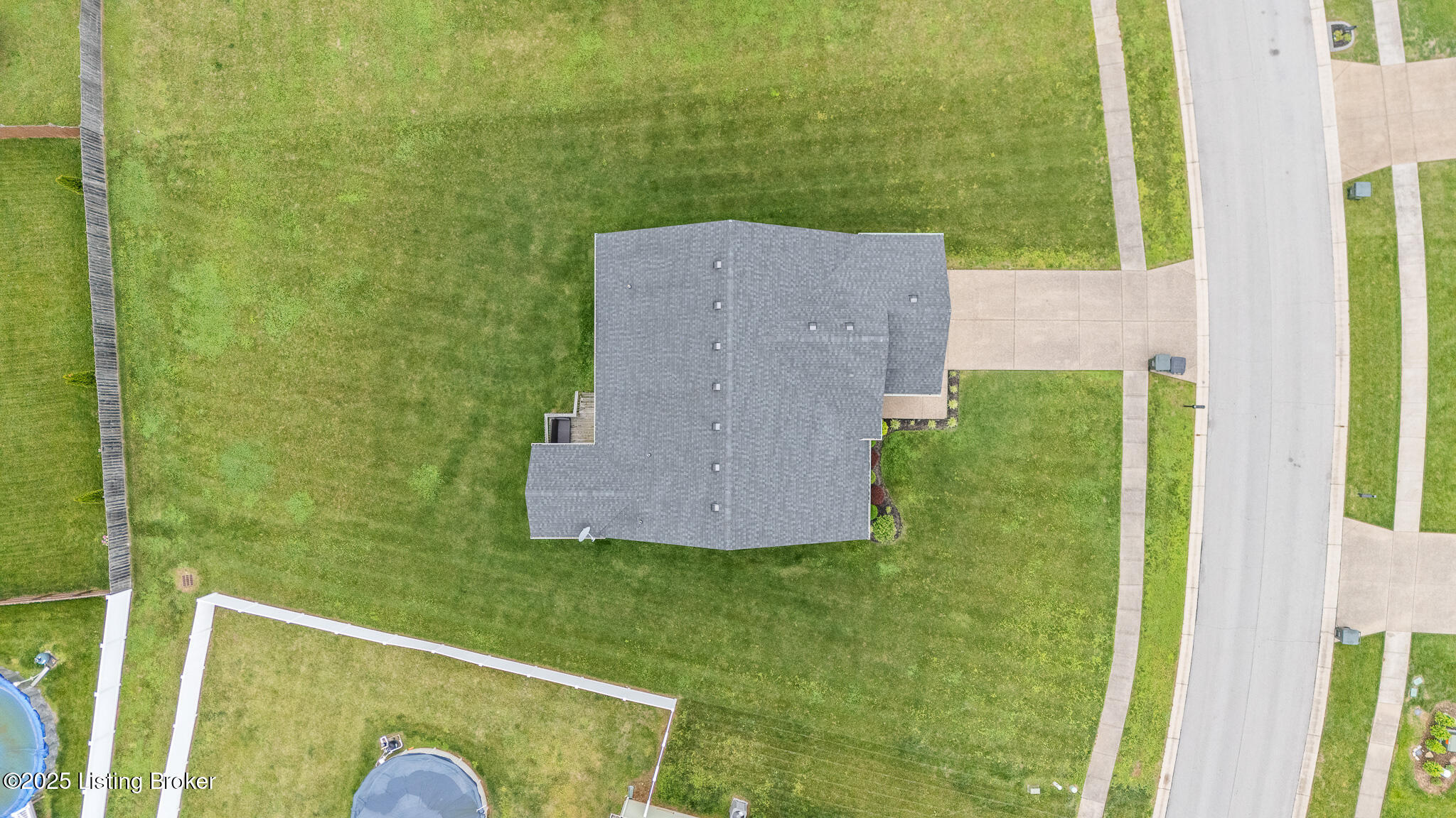 836 Golden Wing Road Mount Washington, KY 40047 - Photo 40 of 42 836 Golden Wing Rd-7
