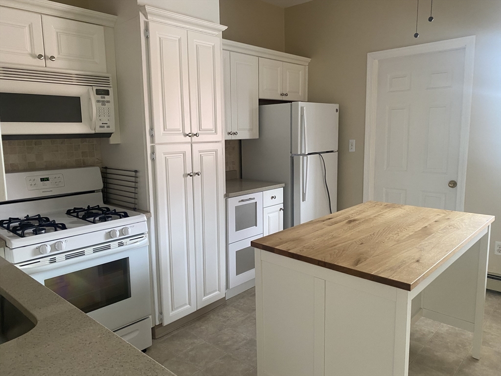 721 East 3rd Street, Unit 3 Boston, MA 02127 - Photo 2 of 12