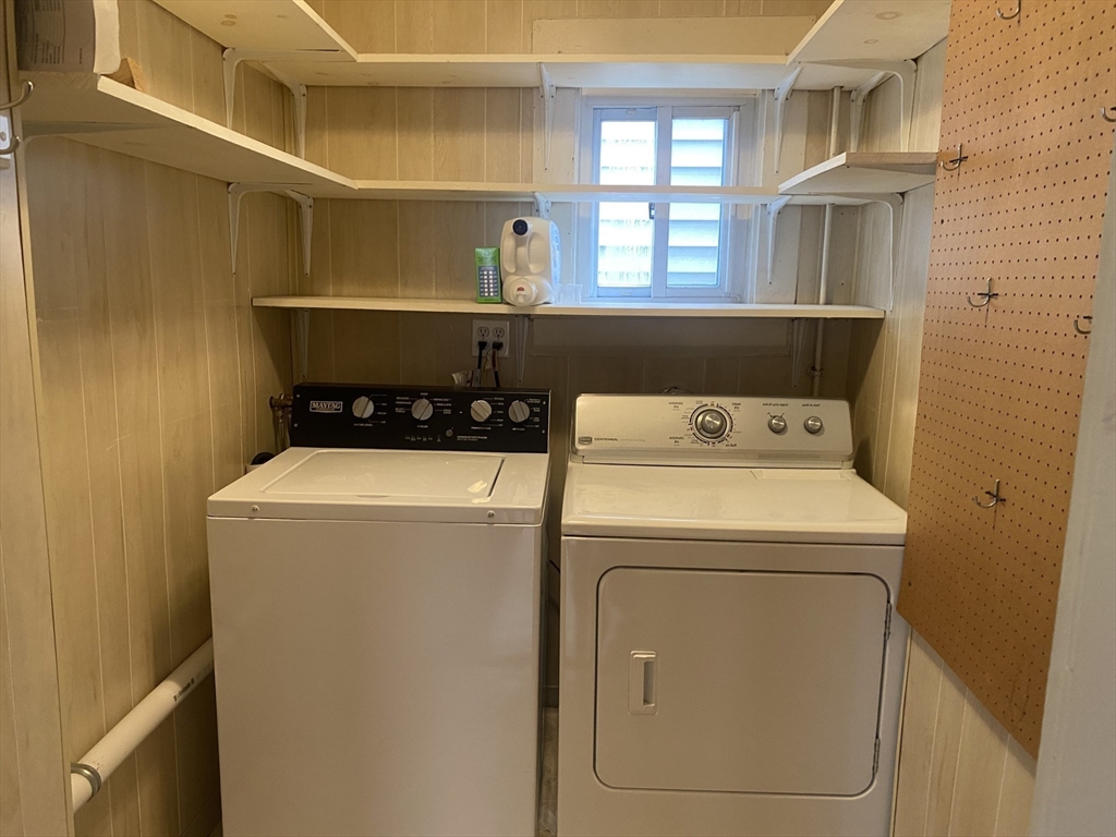 721 East 3rd Street, Unit 3 Boston, MA 02127 - Photo 10 of 12