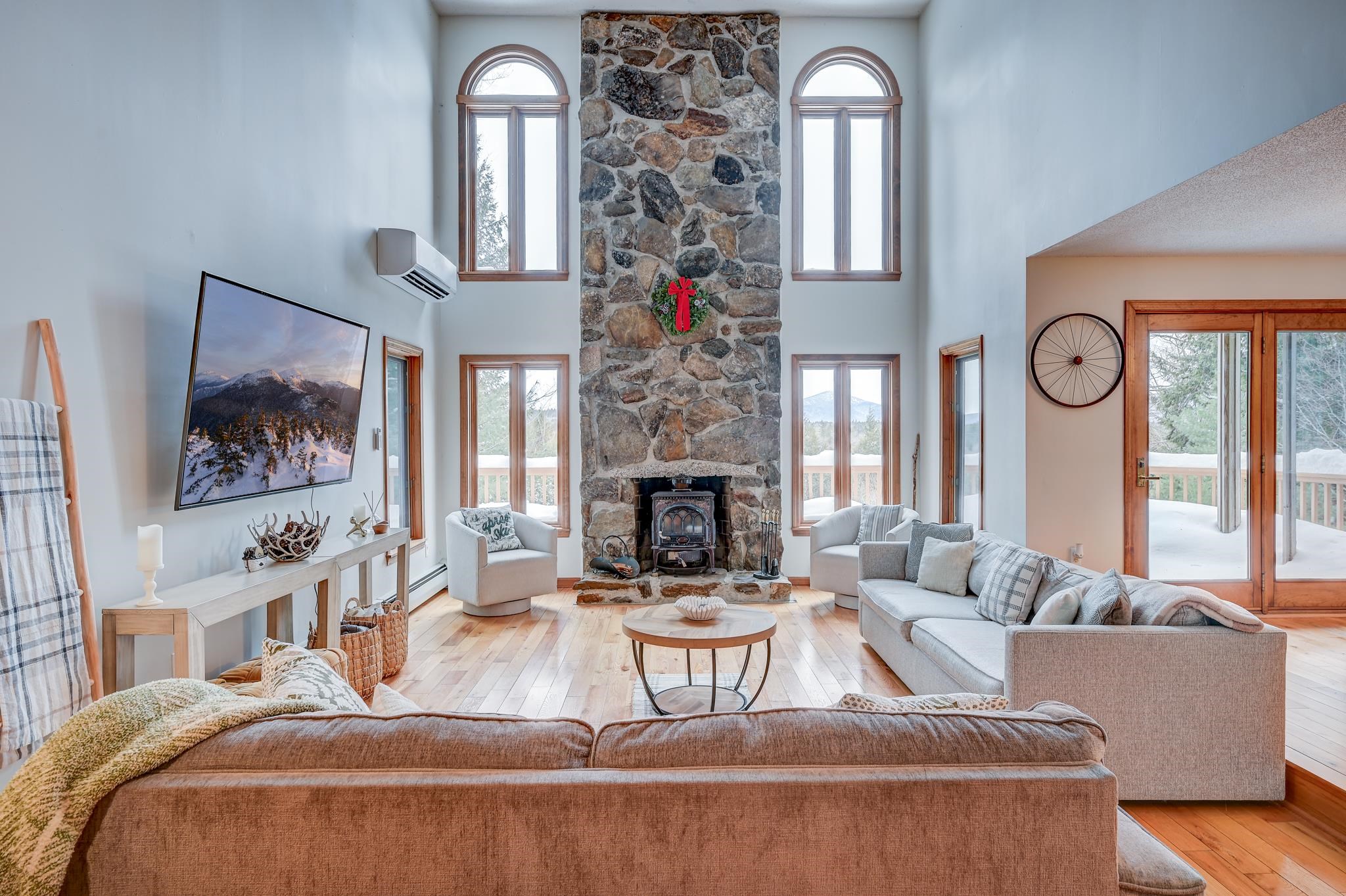 103 Moat View Drive Albany, NH 03818 - Photo 5 of 59