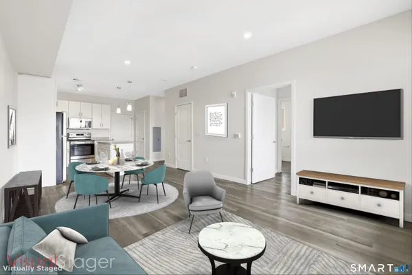 $3,200 | 71 Connecticut Avenue, Unit 301, Norwalk, CT 06850
