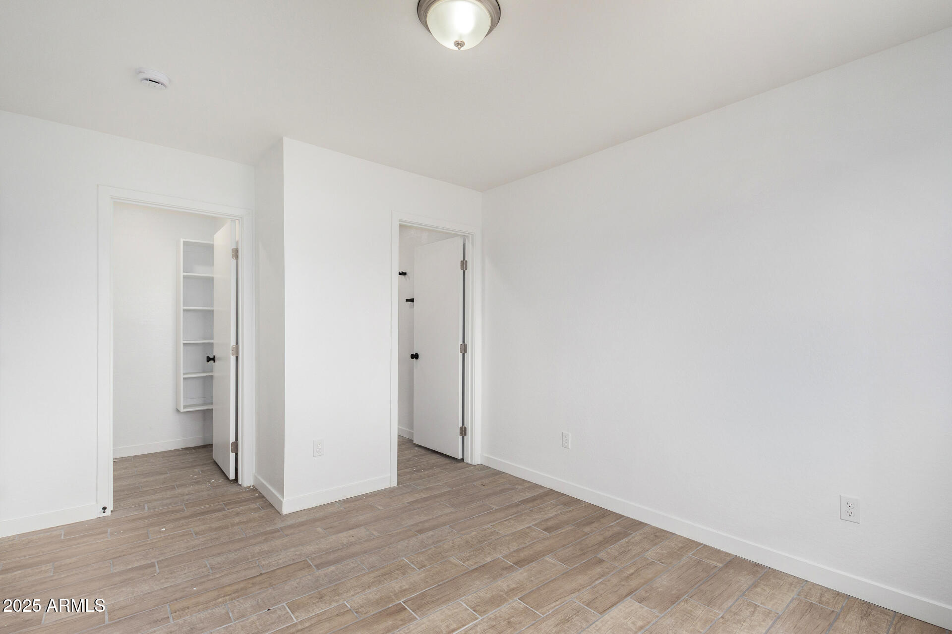 217 North 88th Place Mesa, AZ 85207 - Photo 11 of 24 16 - 88th