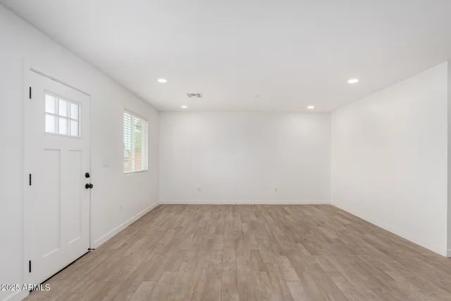 $569,000 | 217 North 88th Place, Mesa, AZ 85207