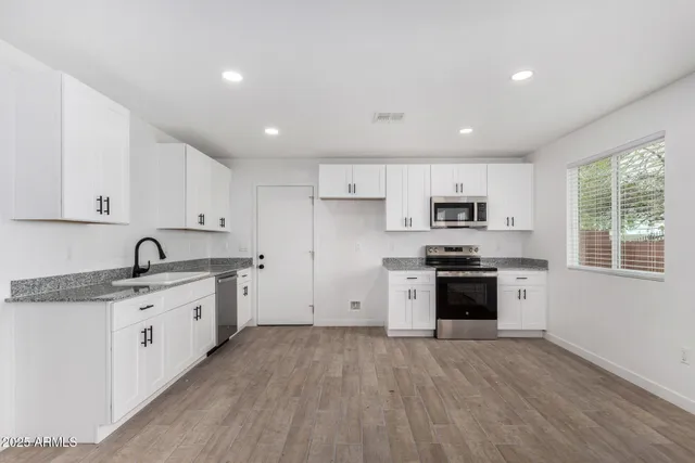 $569,000 | 217 North 88th Place, Mesa, AZ 85207