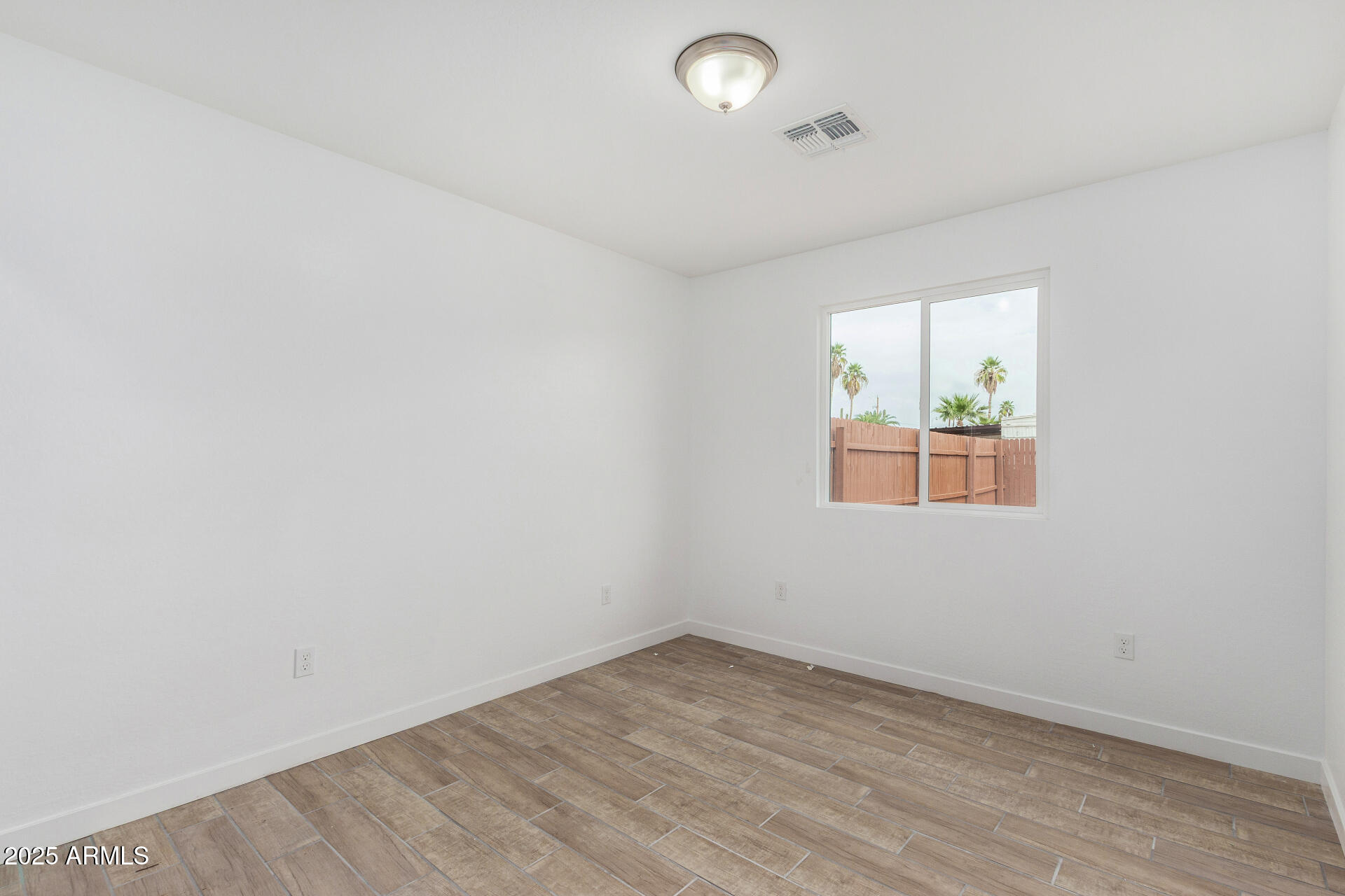 217 North 88th Place Mesa, AZ 85207 - Photo 9 of 24 14 - 88th