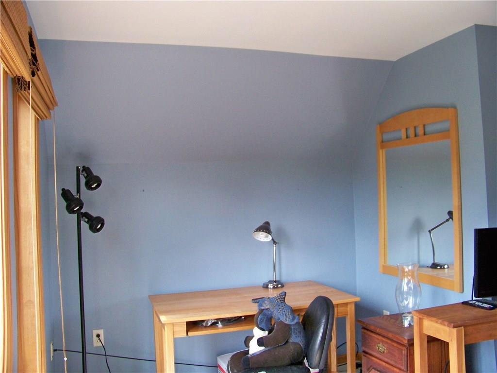 2022 Ridgeview Road, Unit 40 Kingfield, ME 04947 - Photo 12 of 25 Office off the master bedroom