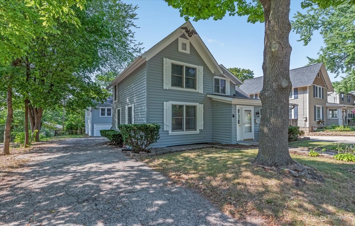 30 Crissey Avenue Geneva, IL 60134 - Photo 1 of 48 a view of a house with a yard