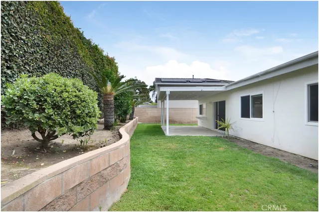 $4,995 | 1110 Redding Avenue, Costa Mesa, CA 92626