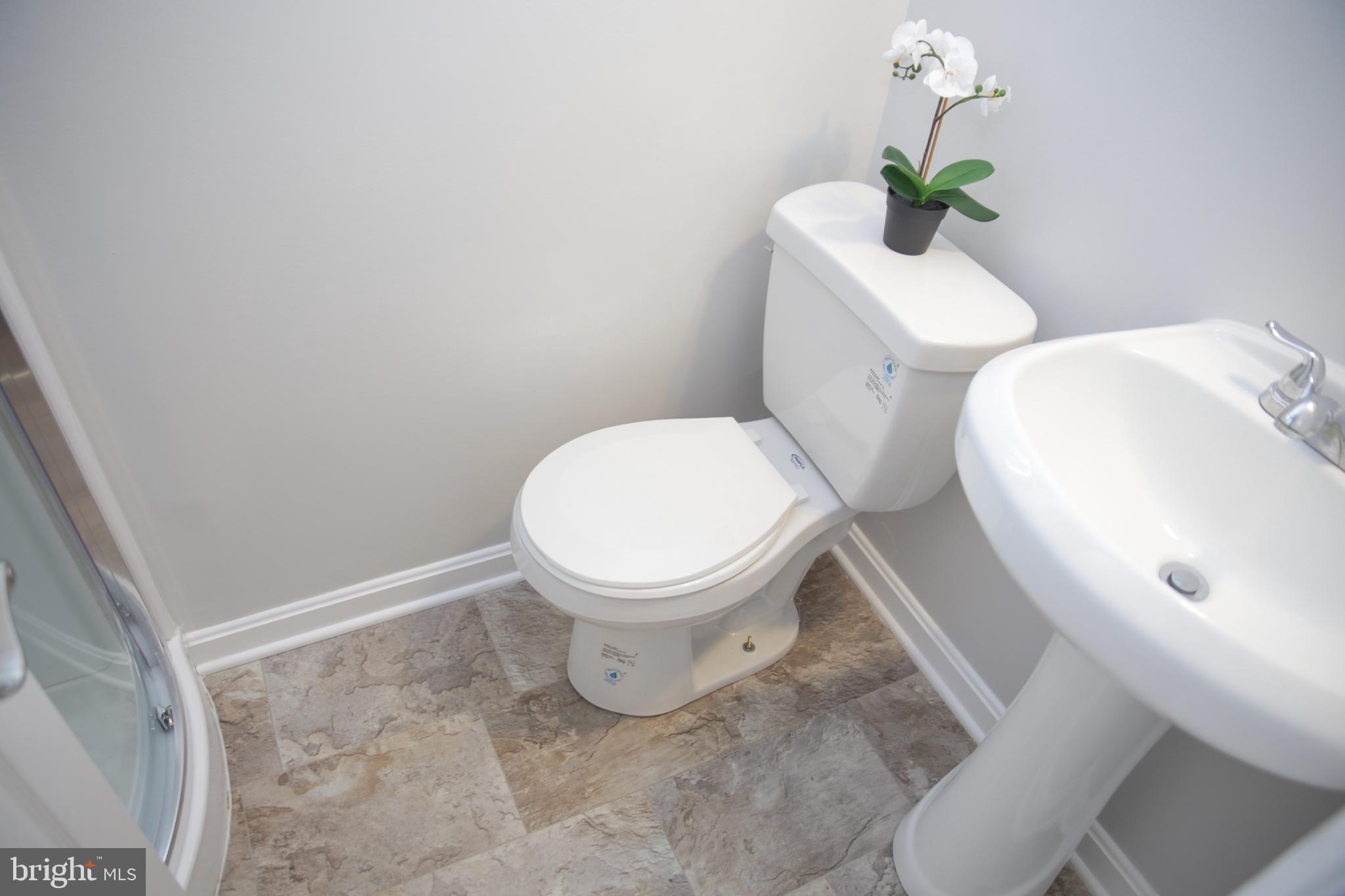6 Ridge Road, Unit R Greenbelt, MD 20770 - Photo 10 of 20 Bath with shower in addition