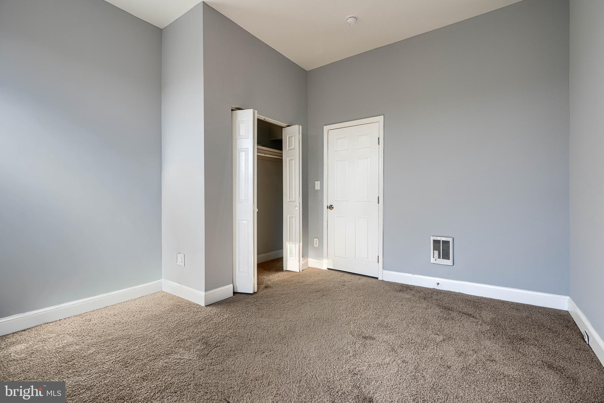 2511 McCulloh Street Baltimore, MD 21217 - Photo 17 of 32 a view of an empty room