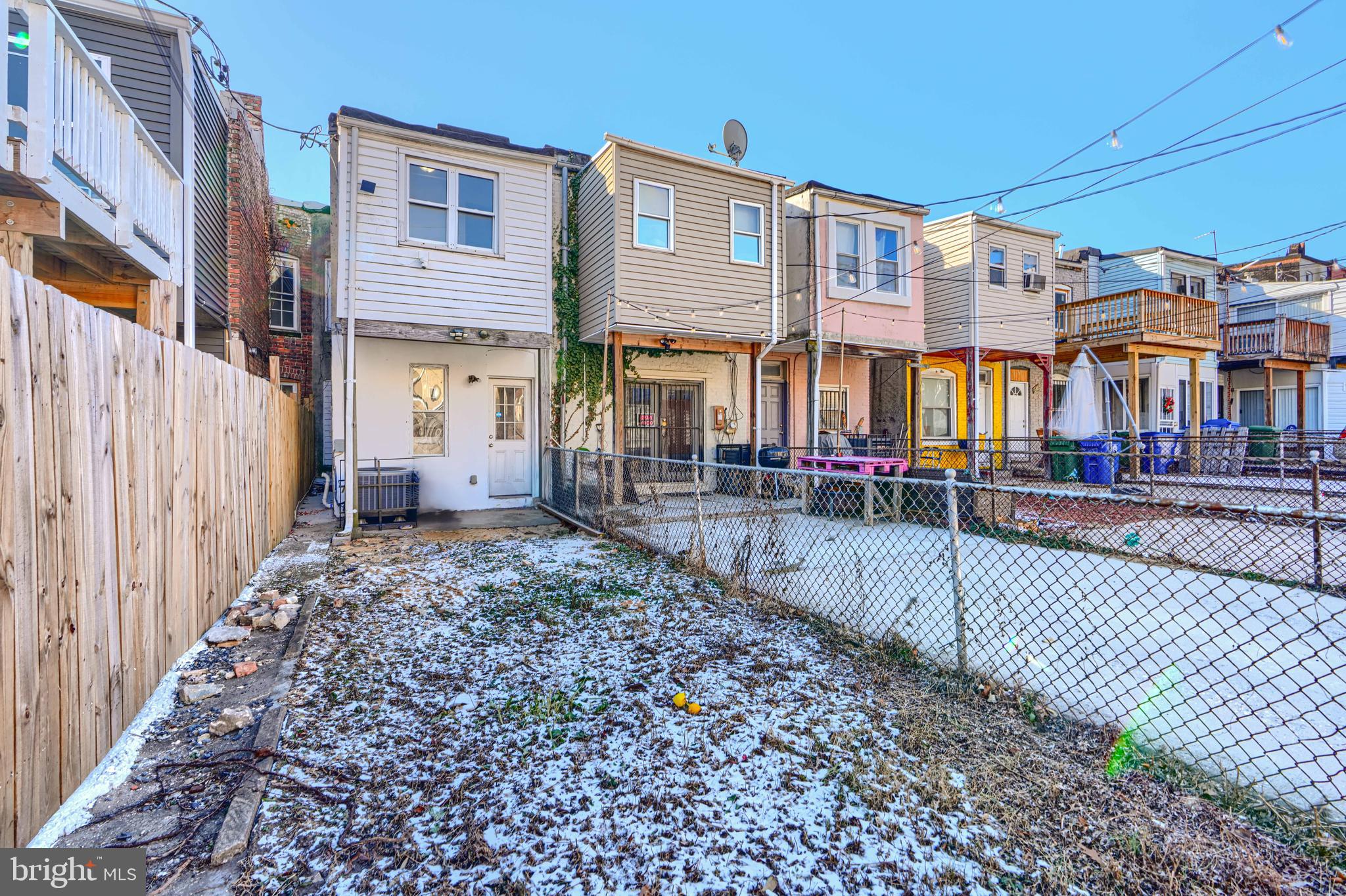 2511 McCulloh Street Baltimore, MD 21217 - Photo 32 of 35 a front view of a building with street