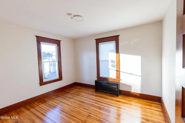 $291,900 | 1941 Helderberg Avenue, Rotterdam, NY 12306