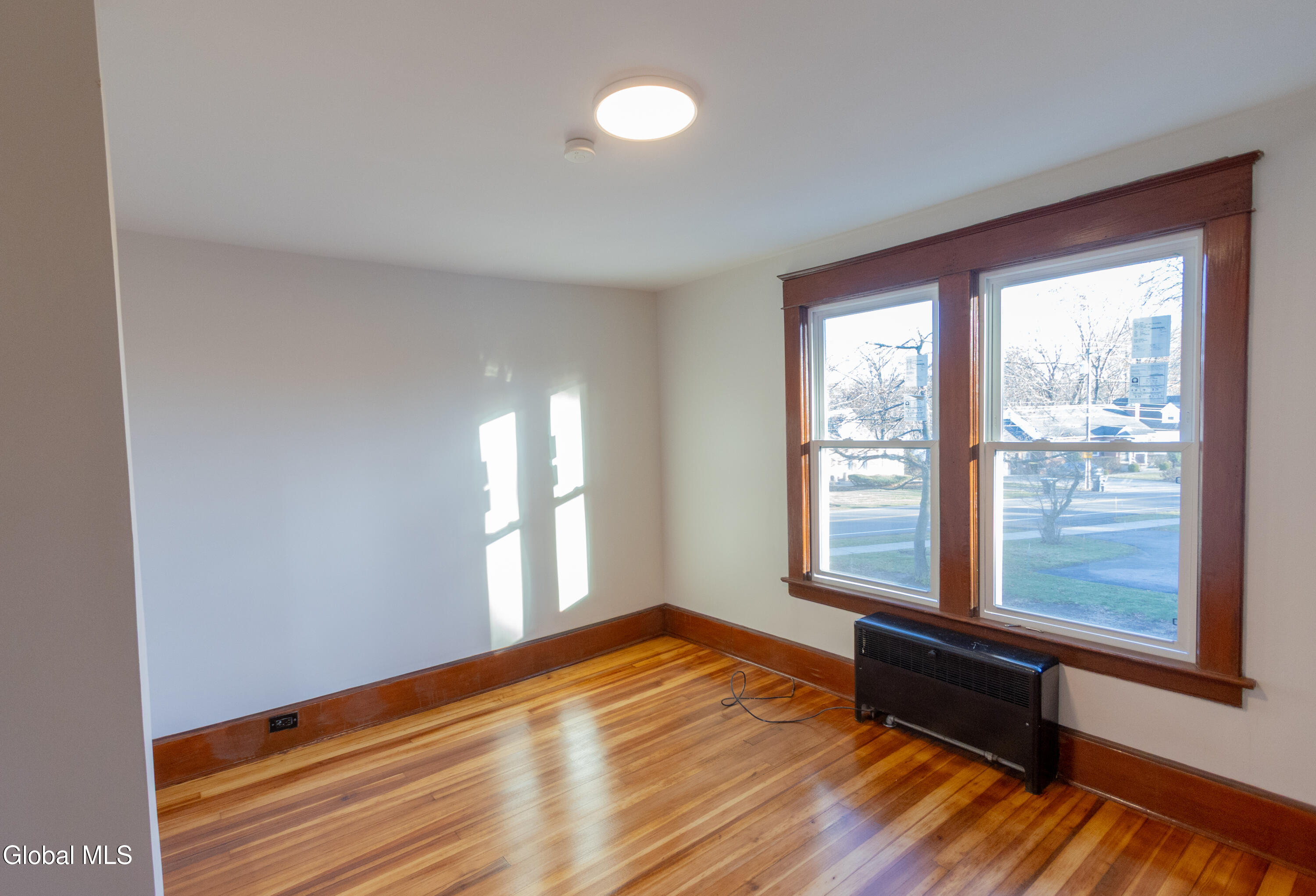 1941 Helderberg Avenue Rotterdam, NY 12306 - Photo 17 of 27 _28A7228