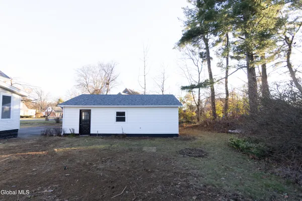 $291,900 | 1941 Helderberg Avenue, Rotterdam, NY 12306