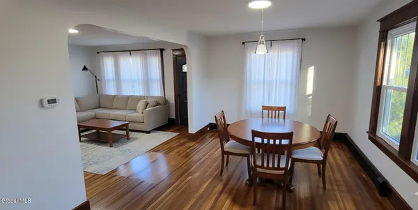 $291,900 | 1941 Helderberg Avenue, Rotterdam, NY 12306