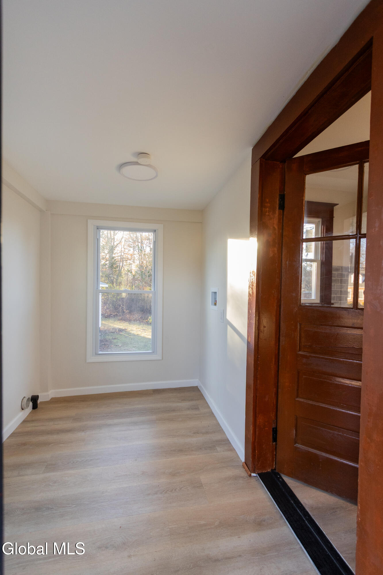 1941 Helderberg Avenue Rotterdam, NY 12306 - Photo 10 of 27 _28A7164