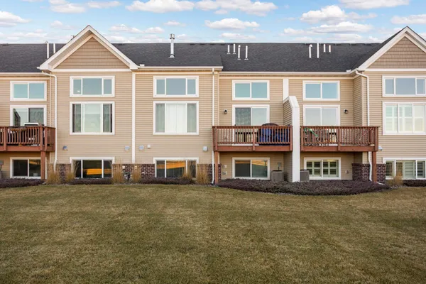 $345,000 | 12367 Zumbrota Street Northeast, Unit B, Blaine, MN 55449