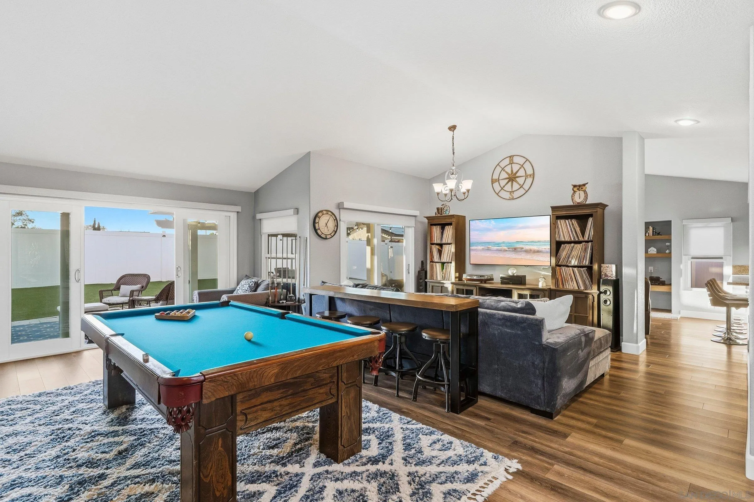 849 Muirfield Drive Oceanside, CA 92058 - Photo 4 of 36