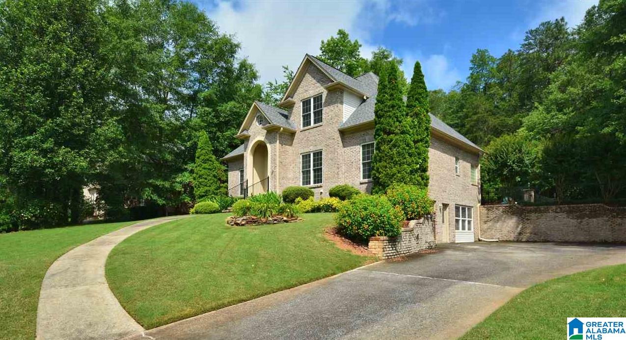 130 Hackberry Circle Chelsea, AL 35043 - Photo 2 of 50