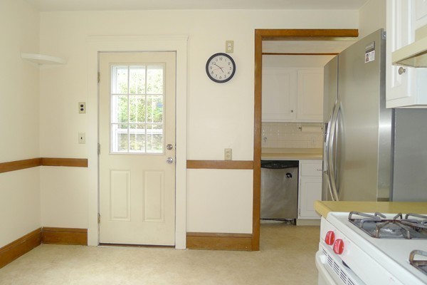 27 Ferguson Road Malden, MA 02148 - Photo 13 of 30 Gallery Image 13