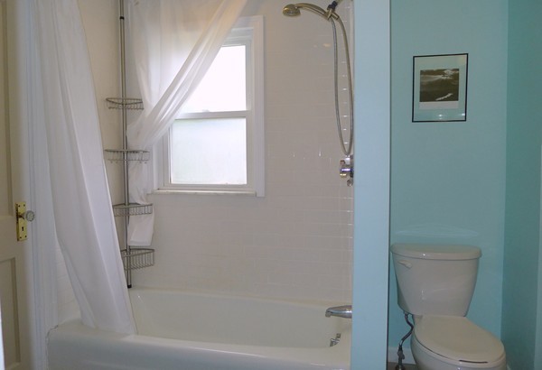 27 Ferguson Road Malden, MA 02148 - Photo 19 of 30 Gallery Image 19