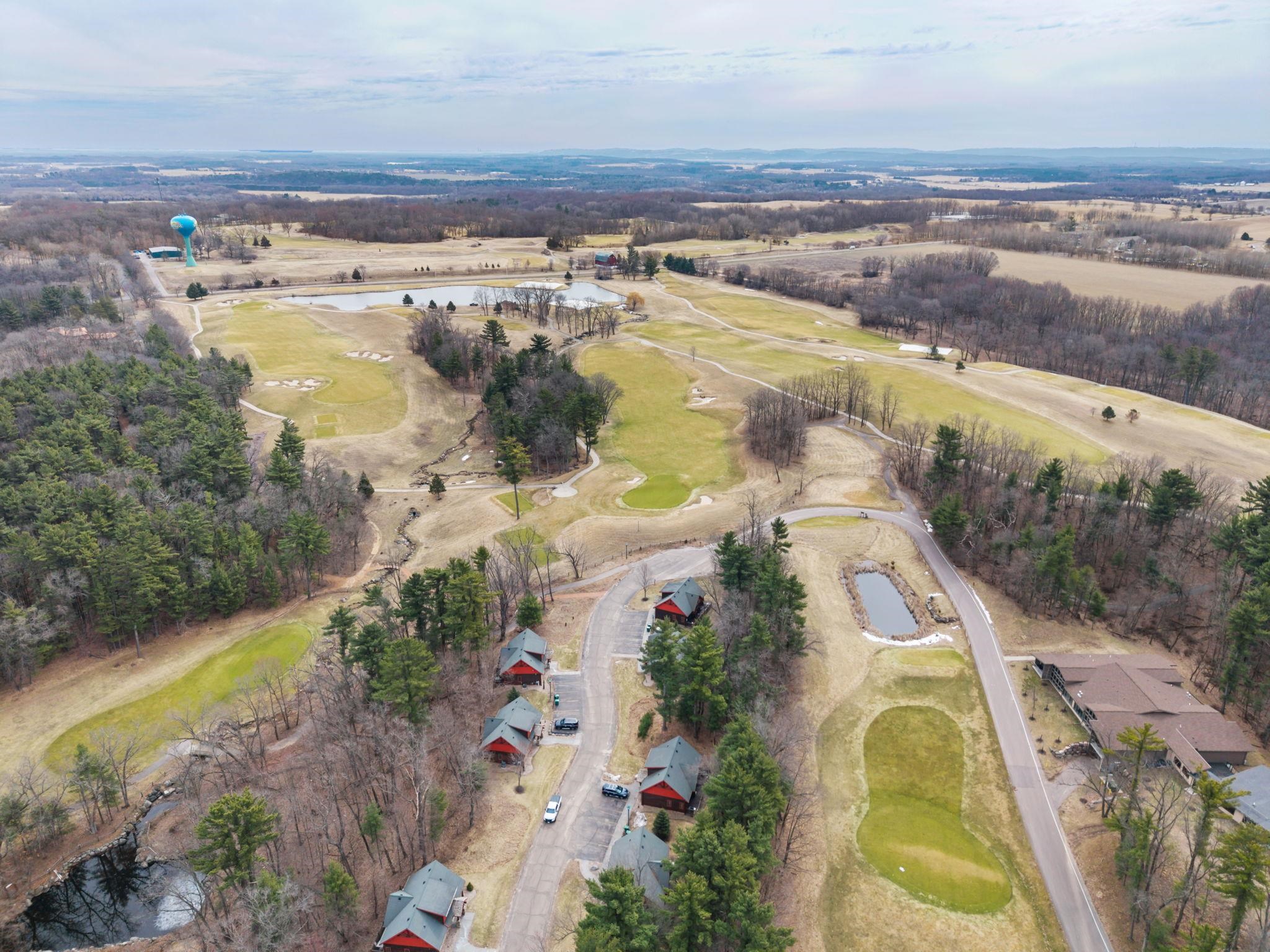 1050 Canyon Road, Unit 21 Lake Delton, WI 53913 - Photo 5 of 37