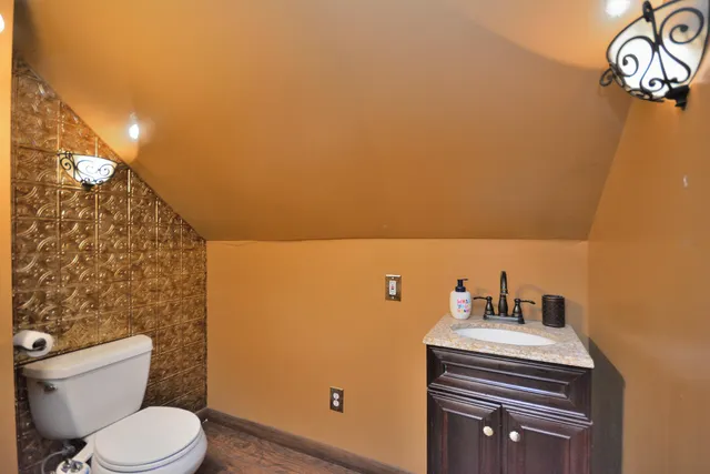 $244,900 | 5010 West Euclid Avenue, Milwaukee, WI 53219