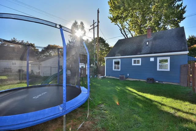 $244,900 | 5010 West Euclid Avenue, Milwaukee, WI 53219