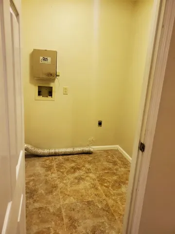 $2,000 | 1699 Folkstone Road, Tallahassee, FL 32312