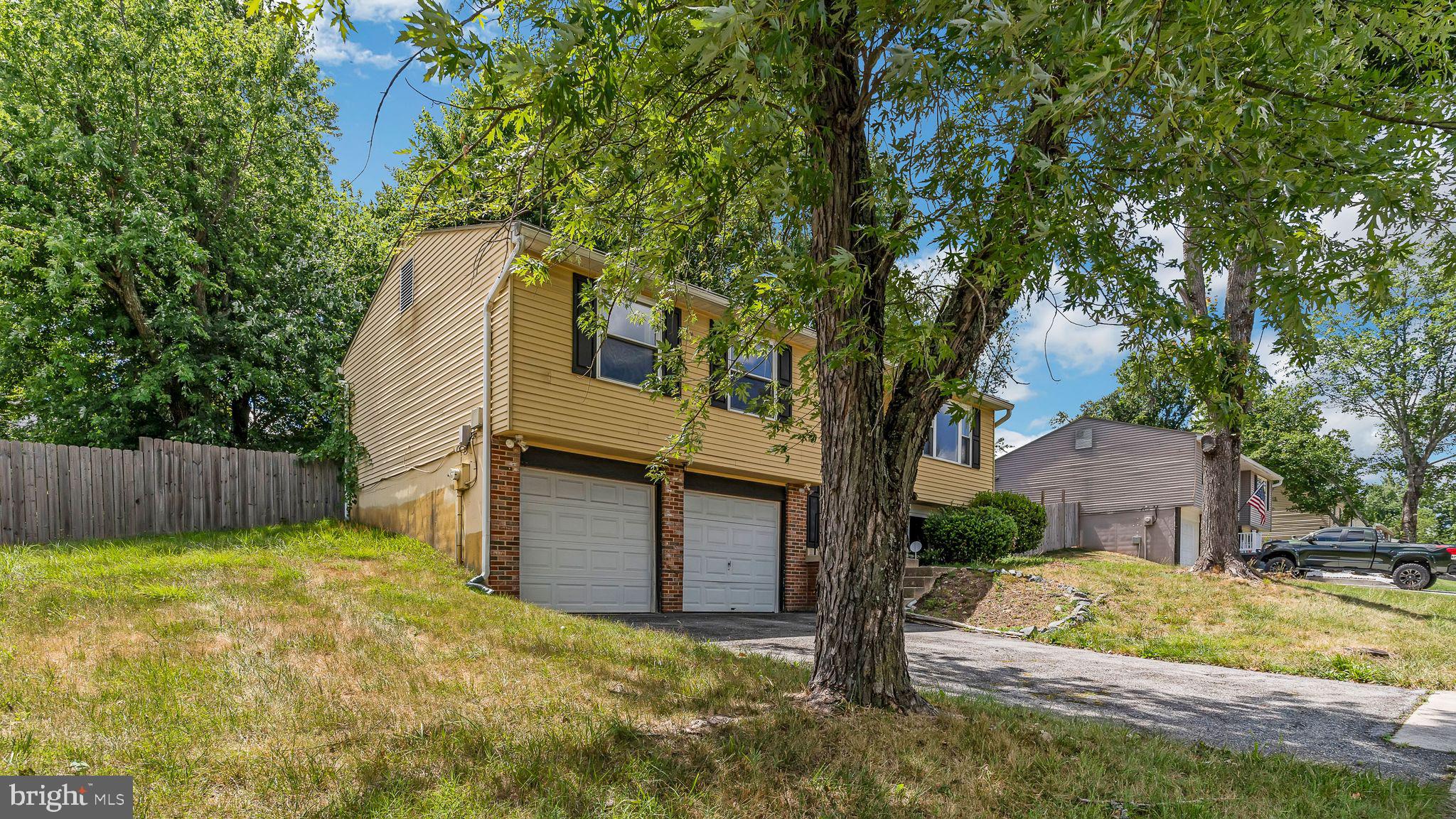 12607 Windbrook Drive Clinton, MD 20735 - Photo 3 of 31