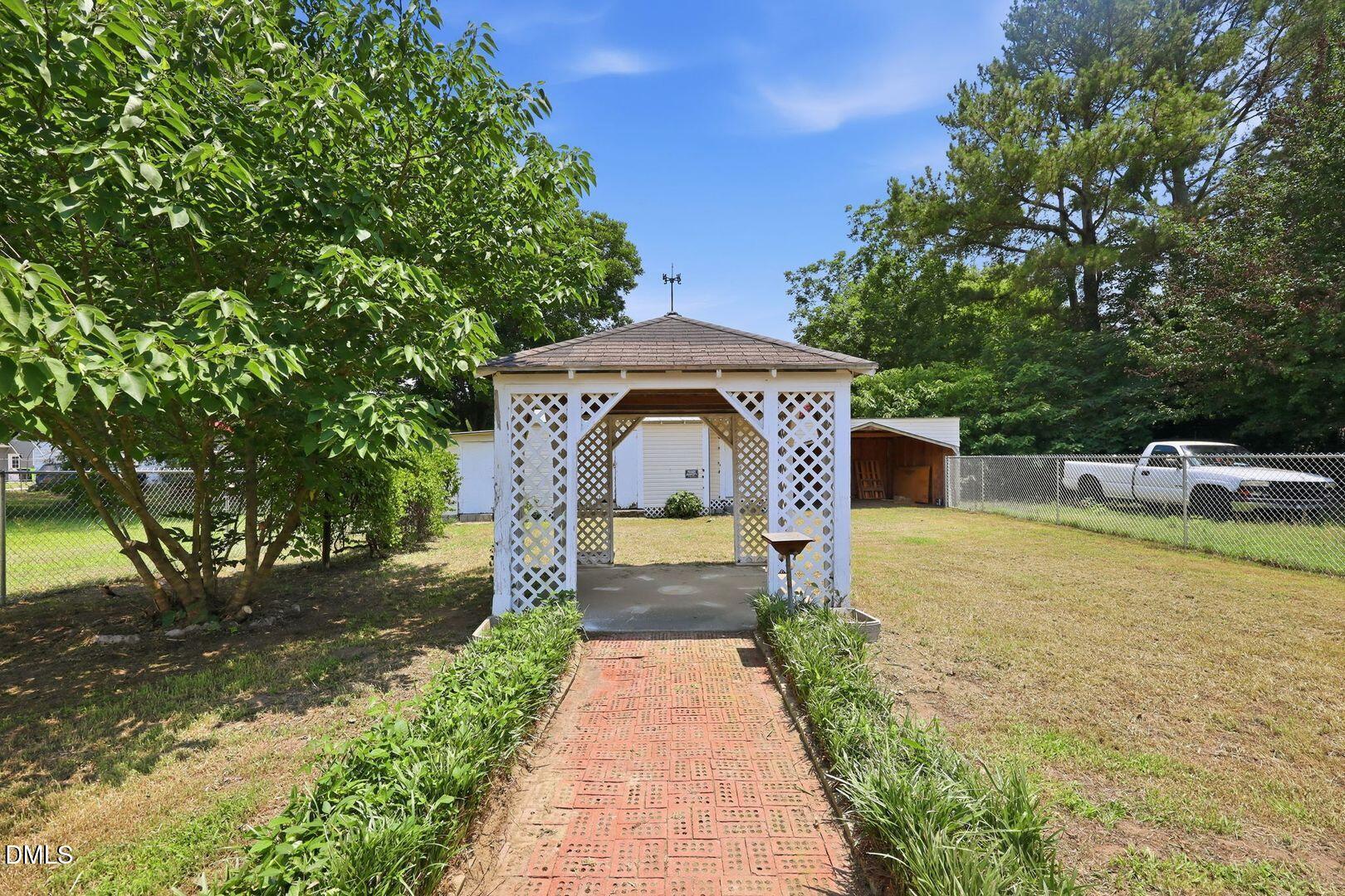201 4th Street Erwin, NC 28339 - Photo 37 of 52 large - 2026-07-10T131803.706