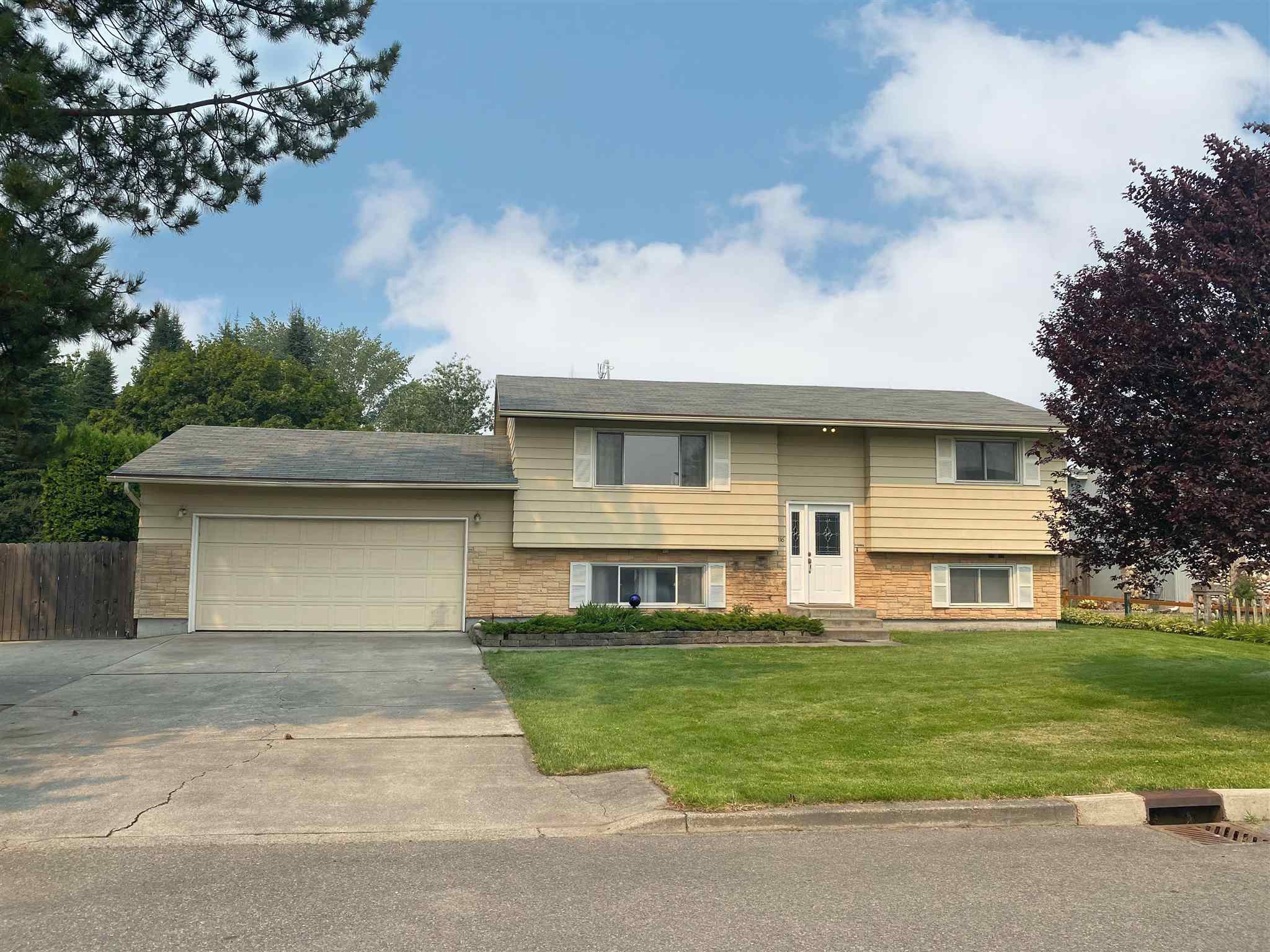 116 South Greenacres Road Greenacres, WA 99016 - Photo 1 of 27 Gallery Image 1