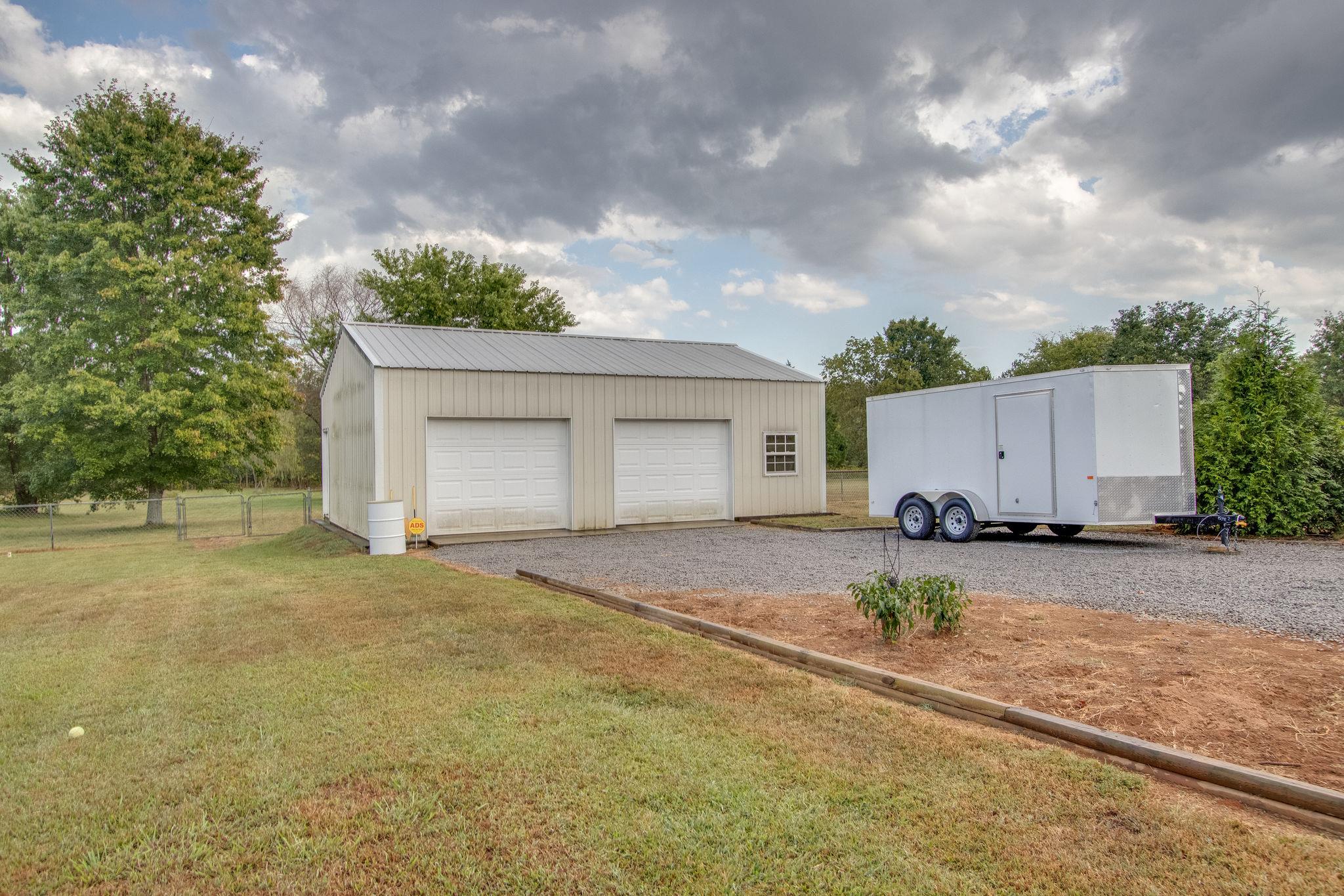 1105 Kathryn Road Mount Juliet, TN 37122 - Photo 27 of 30 a backyard of a house