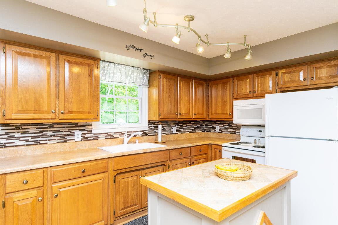 902 Rome Pike Lebanon, TN 37087 - Photo 8 of 27 Kitchen