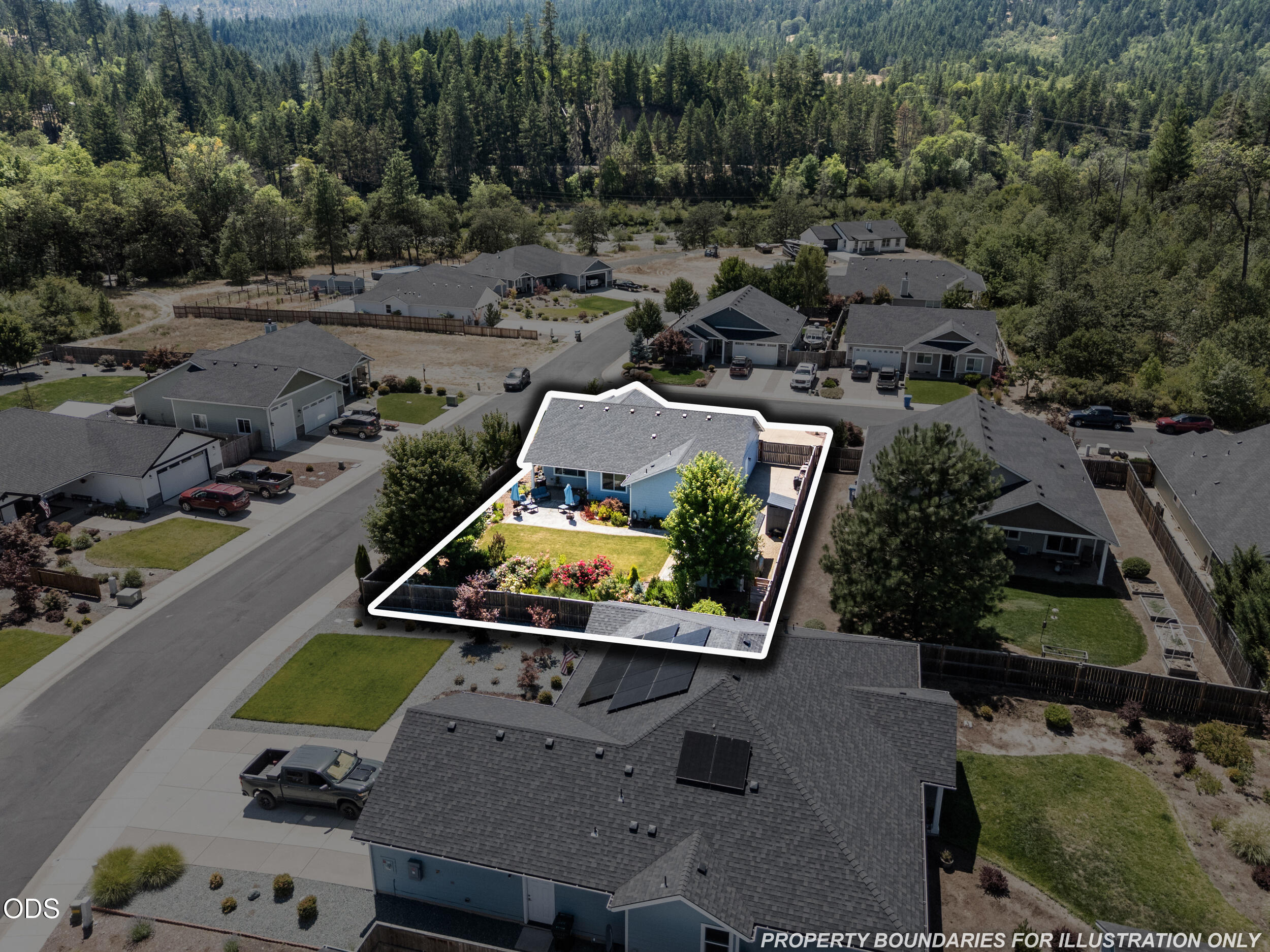 263 Retirement Lane Cave Junction, OR 97523 - Photo 37 of 40