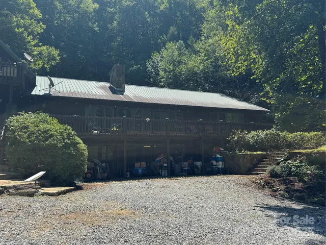 $515,000 | 652 Shepherds Creek Road, Robbinsville, NC 28771