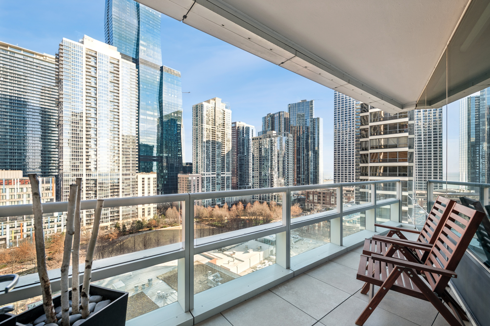 340 East Randolph Street, Unit 1102 Chicago, IL 60601 - Photo 16 of 39