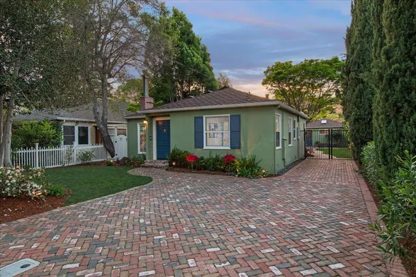 $2,998,000 | 287 Santa Margarita Avenue, Menlo Park, CA 94025