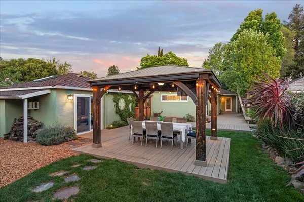 $2,998,000 | 287 Santa Margarita Avenue, Menlo Park, CA 94025