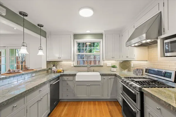 $2,998,000 | 287 Santa Margarita Avenue, Menlo Park, CA 94025